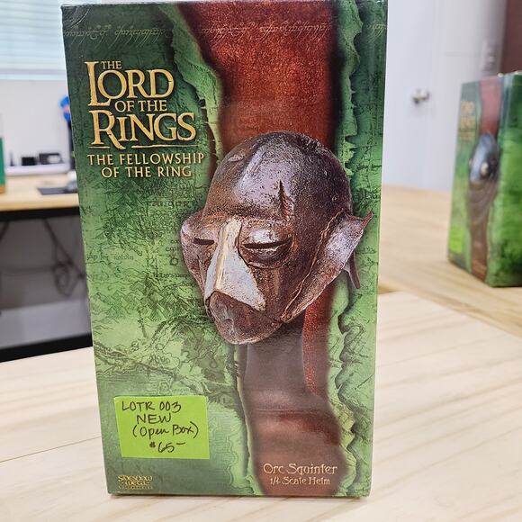 Sideshow WETA Lord of the Rings ORC Squinter HELM LOTR FOTR 1:4 Scale **NEW** - Picture 1 of 13